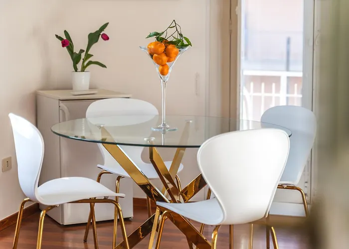 Апартаменты 3 Bedroom 1 Bt Flat Balcony A/c Wi-fi Сорренто